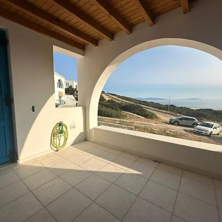 Owl's Nest * Agiassos